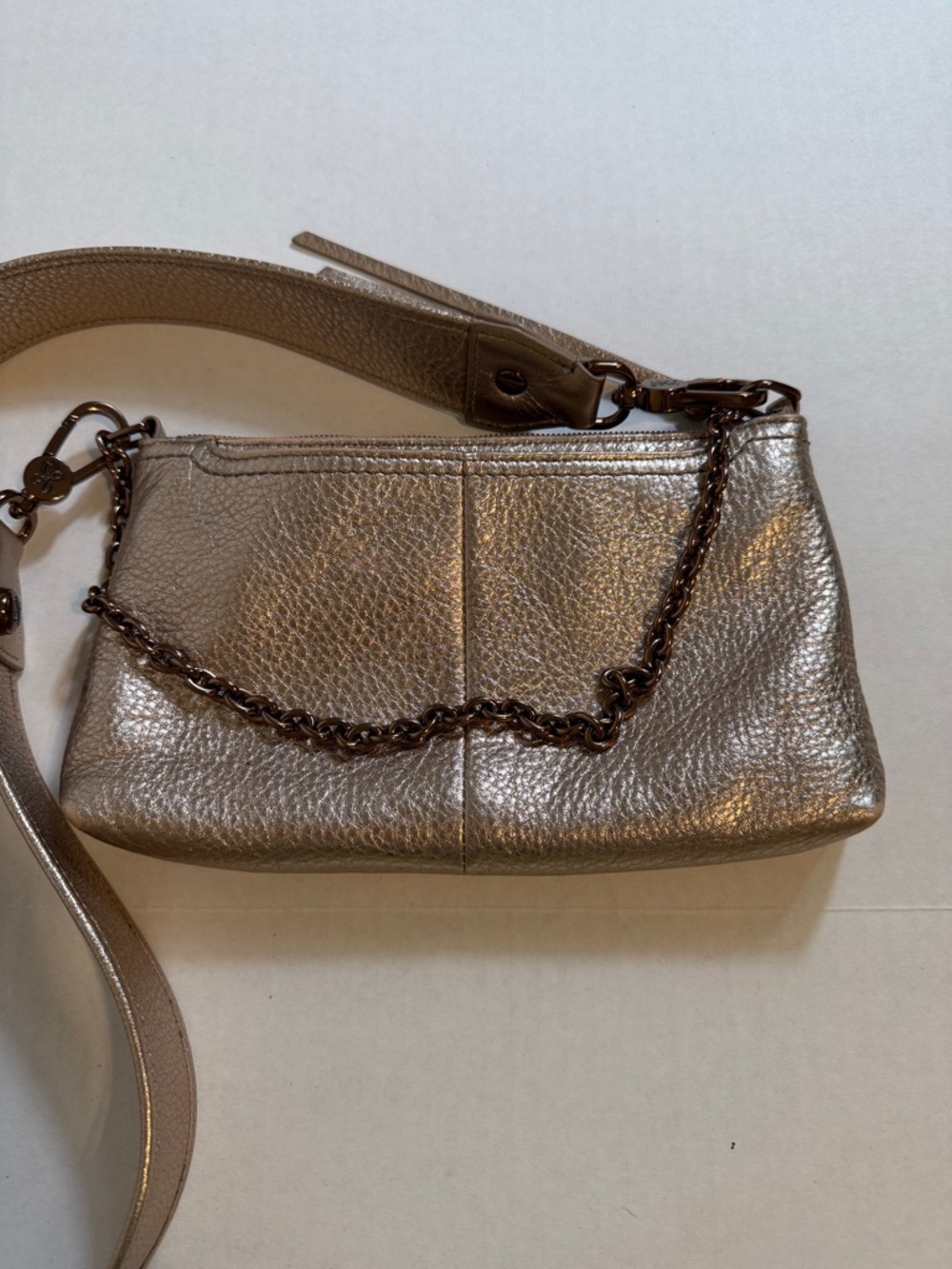 HOBO Darcy Leather Crossbody Bag - Picture 2 of 11
